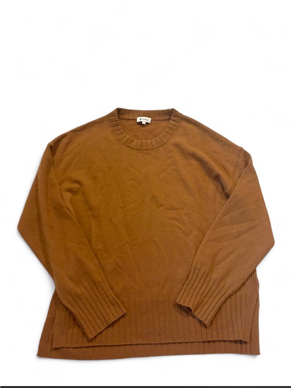 Lilly silk cashmere Crewneck Sweater in Warm Brown - Minimal Everyday Knit